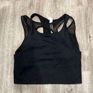 Used Black Lululemon Cropped Tank with Built in Bra Size 6